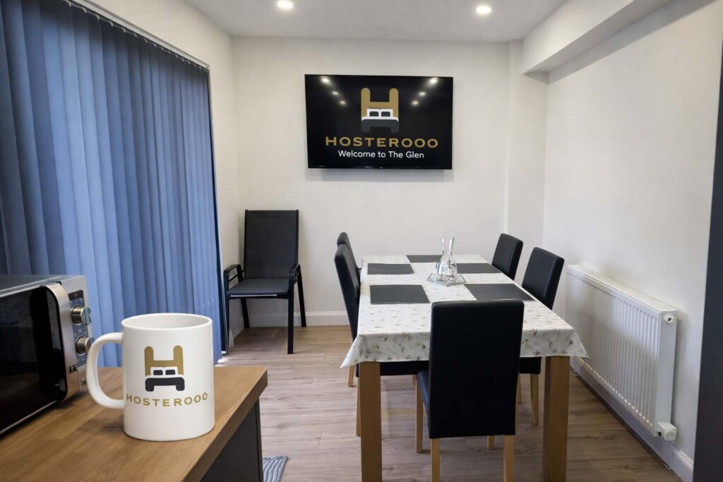 The Glen: Contractor Haven | Fast Wi‑Fi | Easy Parking – by Hosterooo